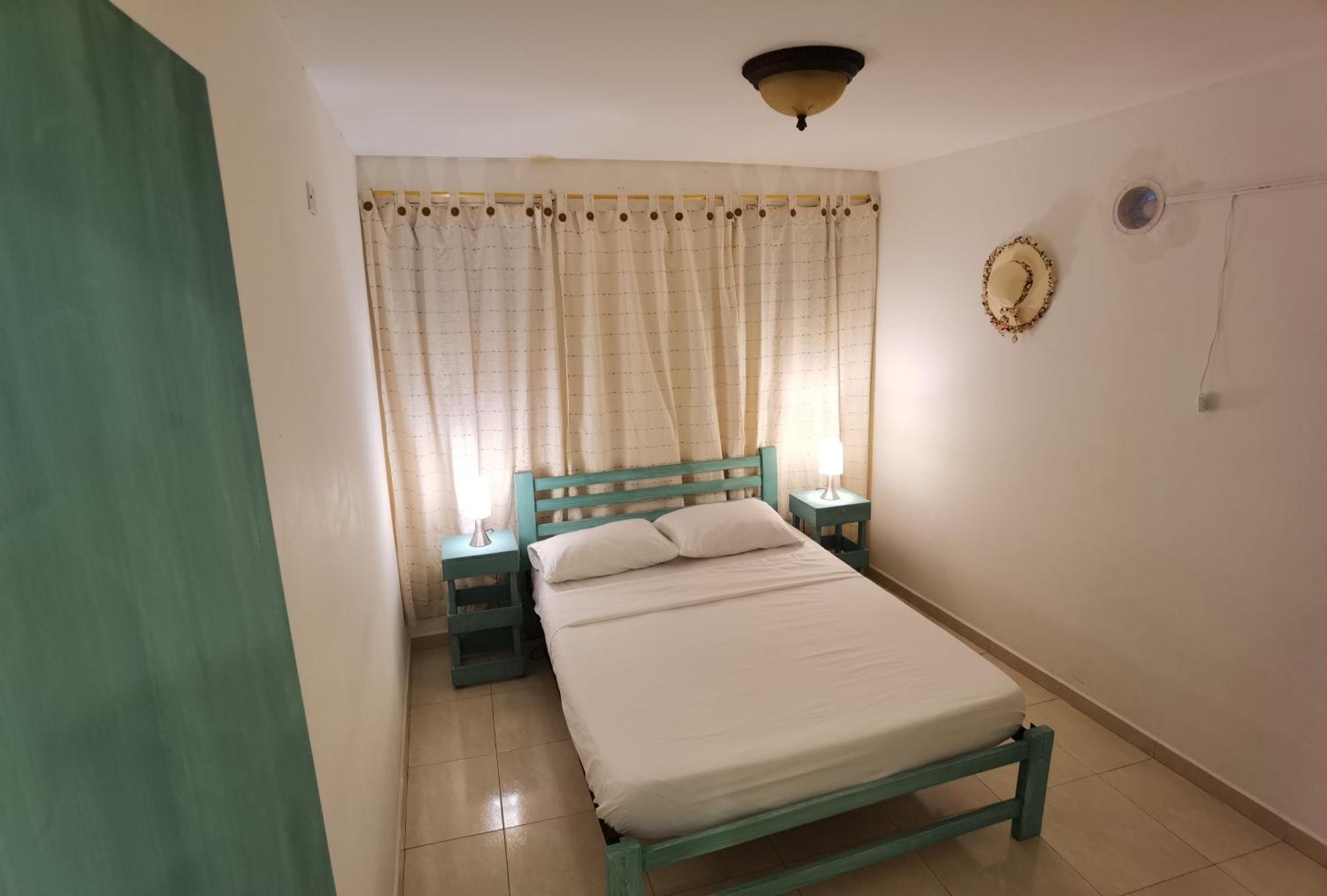 Santori Apartment *