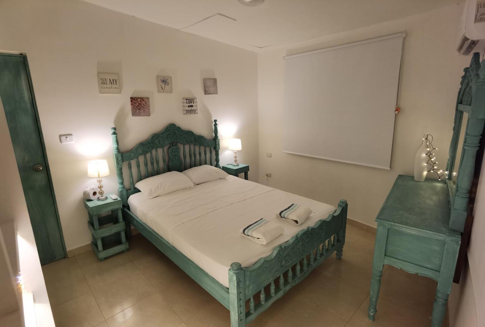 Santori Apartment *